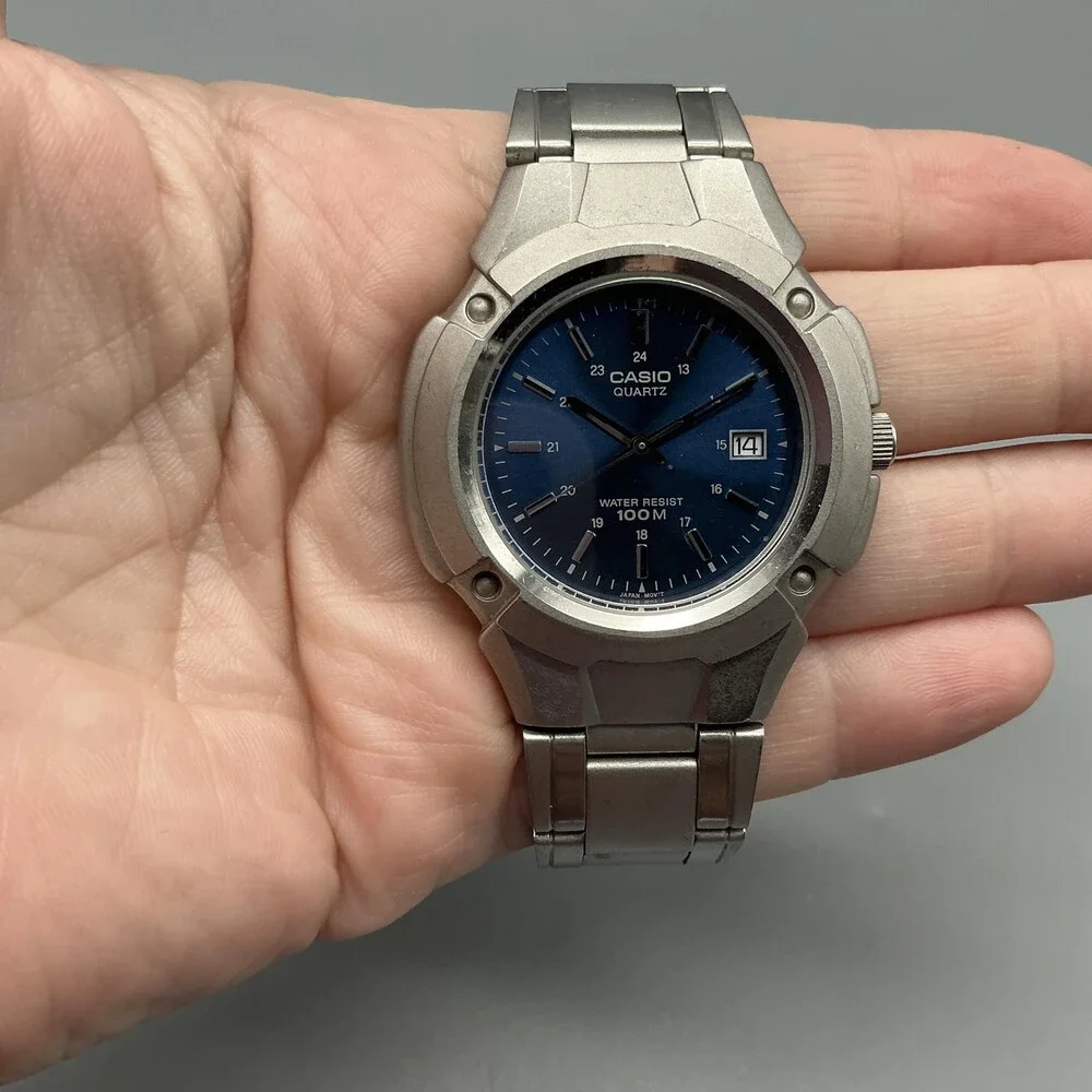 Casio see photos